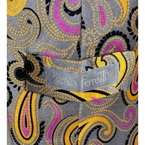 Italo Ferretti Silk Tie Paisley Pattern on Gray Background L-59 in W-3.5 in - Picture 6 of 6